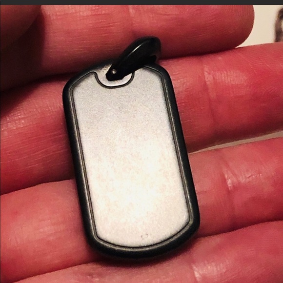 David Yurman Titanium Onyx Dog Tag with 22” Chain - Picture 4 of 8